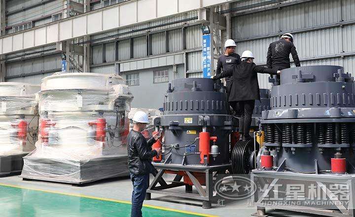 全液壓圓錐破碎機(jī)，液壓過(guò)載保護(hù)裝置，自動(dòng)調(diào)節(jié)出料粒度